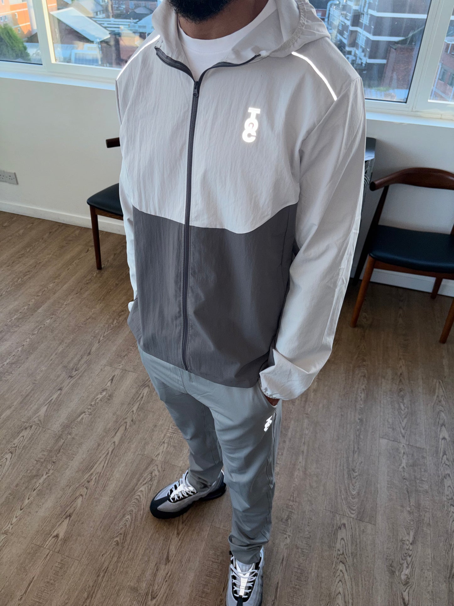 Stride Jacket - Grey