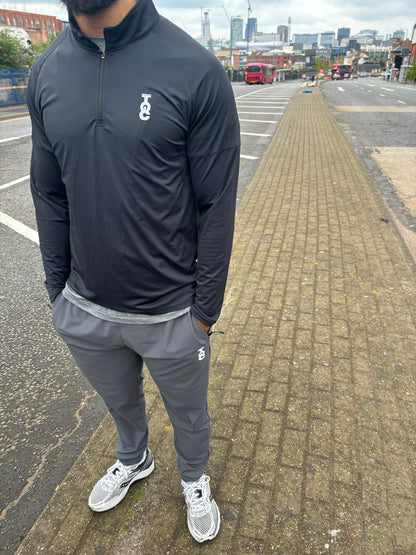 Run 1.0 1/4 Zip - Black